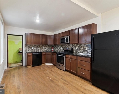 1723 N Willington Street - Photo Thumbnail 7