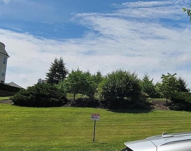 3718 Merrick Road - Photo Thumbnail 4