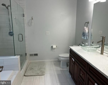 4438 Riverview Lane - Photo Thumbnail 13