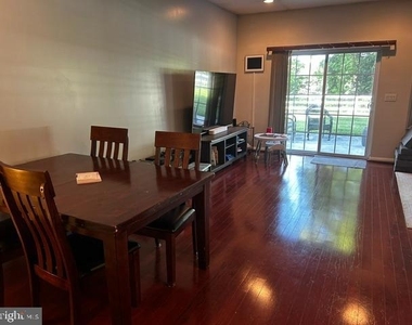 4438 Riverview Lane - Photo Thumbnail 13
