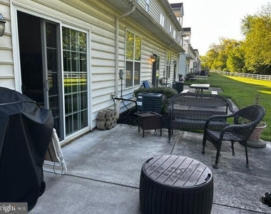 4438 Riverview Lane - Photo Thumbnail 5