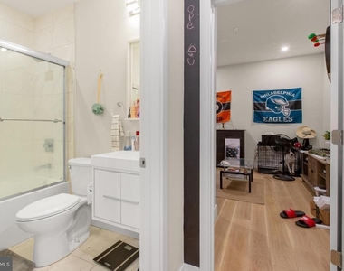 1702 Point Breeze Avenue - Photo Thumbnail 8
