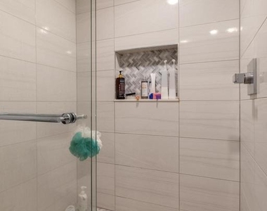1702 Point Breeze Avenue - Photo Thumbnail 13