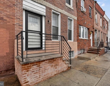 2319 E Somerset Street - Photo Thumbnail 27