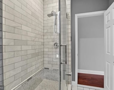 2319 E Somerset Street - Photo Thumbnail 22