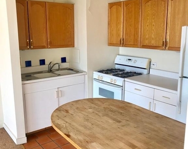 210 Locust Street - Photo Thumbnail 2