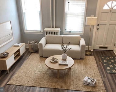107 E Pastorius Street - Photo Thumbnail 2