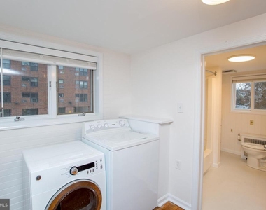 67 Ferry Street - Photo Thumbnail 14