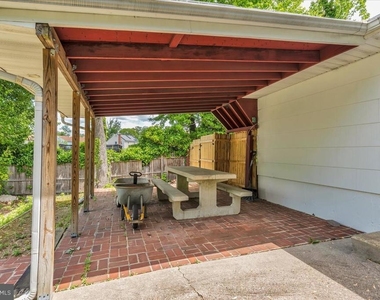 26 Forest Drive - Photo Thumbnail 19
