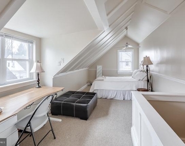 3 Lee Avenue - Photo Thumbnail 11