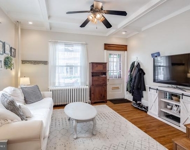 3 Lee Avenue - Photo Thumbnail 2
