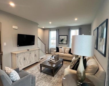 5 Sidney Ln - Photo Thumbnail 9