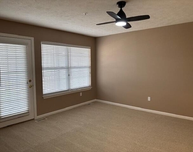 4303 Inverness Street - Photo Thumbnail 10