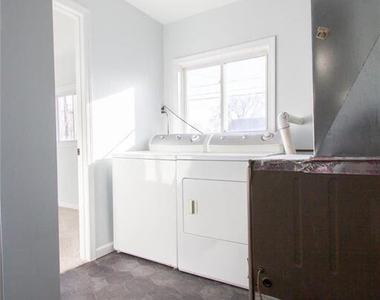 1308 E Milton - Photo Thumbnail 14