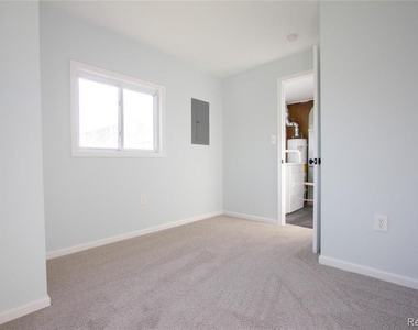 1308 E Milton - Photo Thumbnail 11