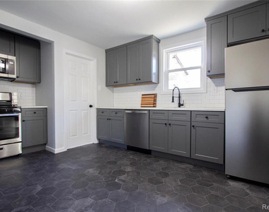 1308 E Milton - Photo Thumbnail 1