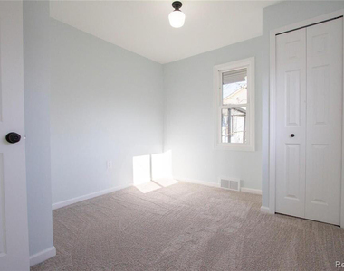 1308 E Milton - Photo Thumbnail 10