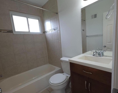 2528 Iverson Street - Photo Thumbnail 7