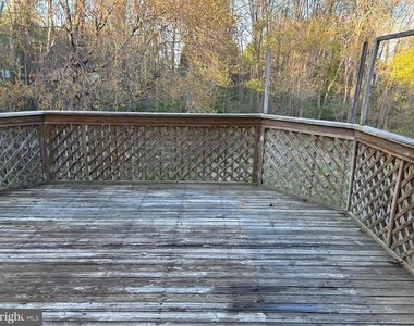 14646 London Lane - Photo Thumbnail 11