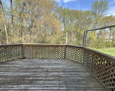 14646 London Lane - Photo Thumbnail 12