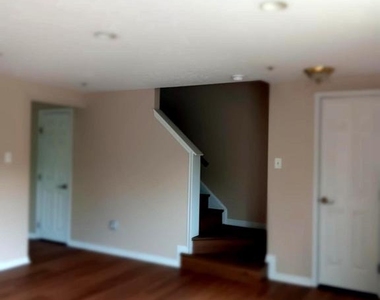 11406 Abbotswood Court - Photo Thumbnail 3