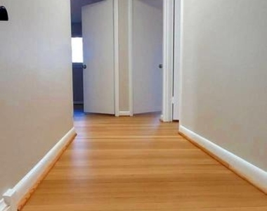 9820 Inglemere Drive - Photo Thumbnail 11