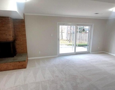9820 Inglemere Drive - Photo Thumbnail 37