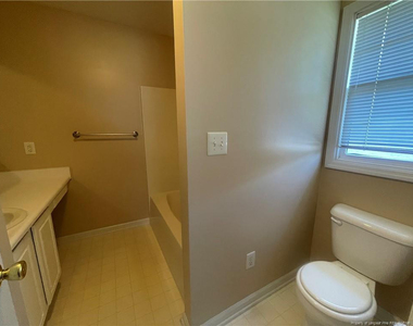 509 Meadowland Court - Photo Thumbnail 9