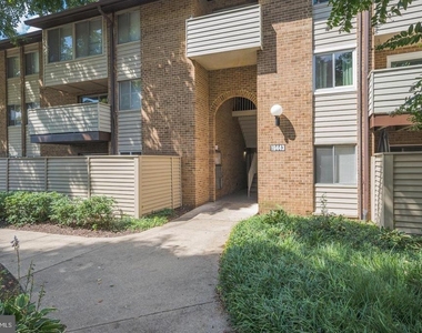 19443 Brassie Place - Photo Thumbnail 17