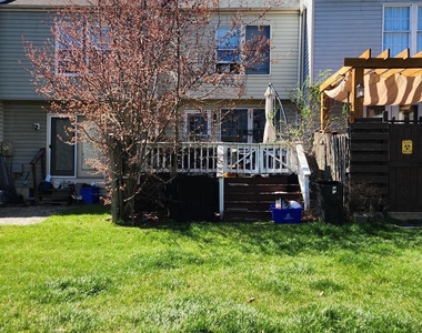 12509 Coral Grove Place - Photo Thumbnail 2