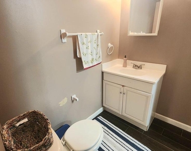 12509 Coral Grove Place - Photo Thumbnail 16