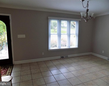 313 Glenville Road - Photo Thumbnail 20