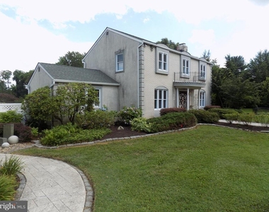 313 Glenville Road - Photo Thumbnail 4