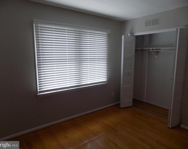 313 Glenville Road - Photo Thumbnail 32