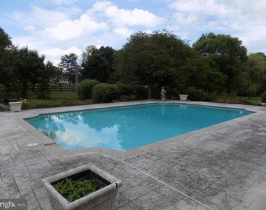 313 Glenville Road - Photo Thumbnail 72