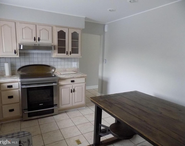 313 Glenville Road - Photo Thumbnail 24