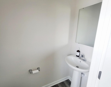 5945 River Landings Drive - Photo Thumbnail 9