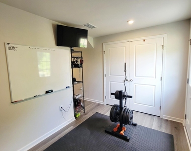 5945 River Landings Drive - Photo Thumbnail 3