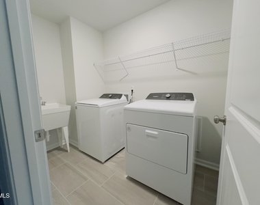 5046 Arkose Drive - Photo Thumbnail 19