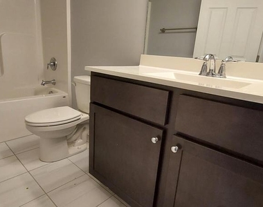 1056 Rye Drive - Photo Thumbnail 3