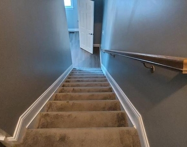 1056 Rye Drive - Photo Thumbnail 10