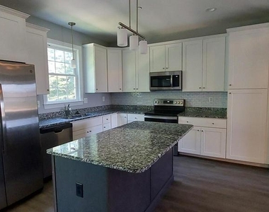 1056 Rye Drive - Photo Thumbnail 13