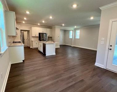 5461 Cayden Cove Drive - Photo Thumbnail 6