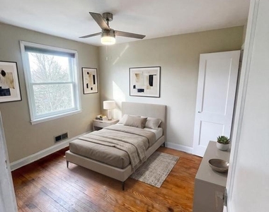3566 Dudley Avenue - Photo Thumbnail 6