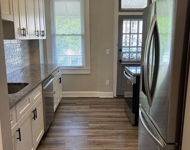 2828 Lake Avenue - Photo Thumbnail 5