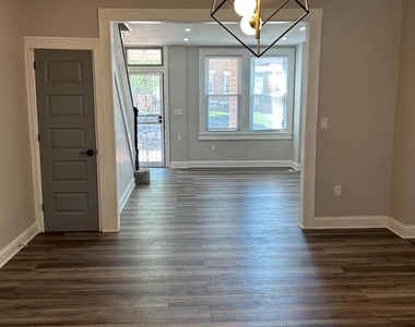 2828 Lake Avenue - Photo Thumbnail 1