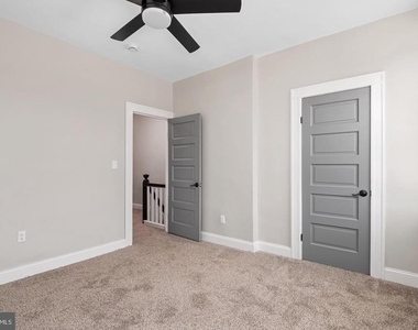 2828 Lake Avenue - Photo Thumbnail 8