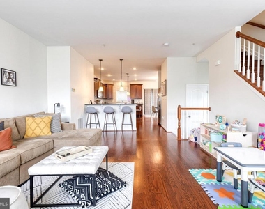 513 Bluffton Drive - Photo Thumbnail 11