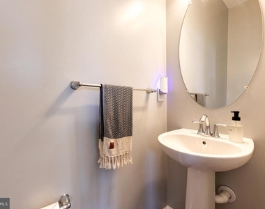 513 Bluffton Drive - Photo Thumbnail 21