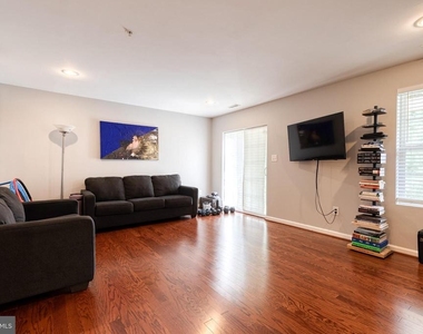 513 Bluffton Drive - Photo Thumbnail 5